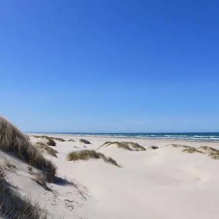 Bright House Retreat - By Traum *